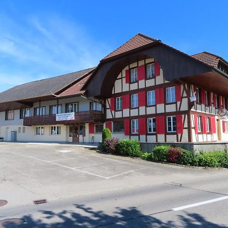 Gasthof Schwanen Radelfingen Bagian luar foto